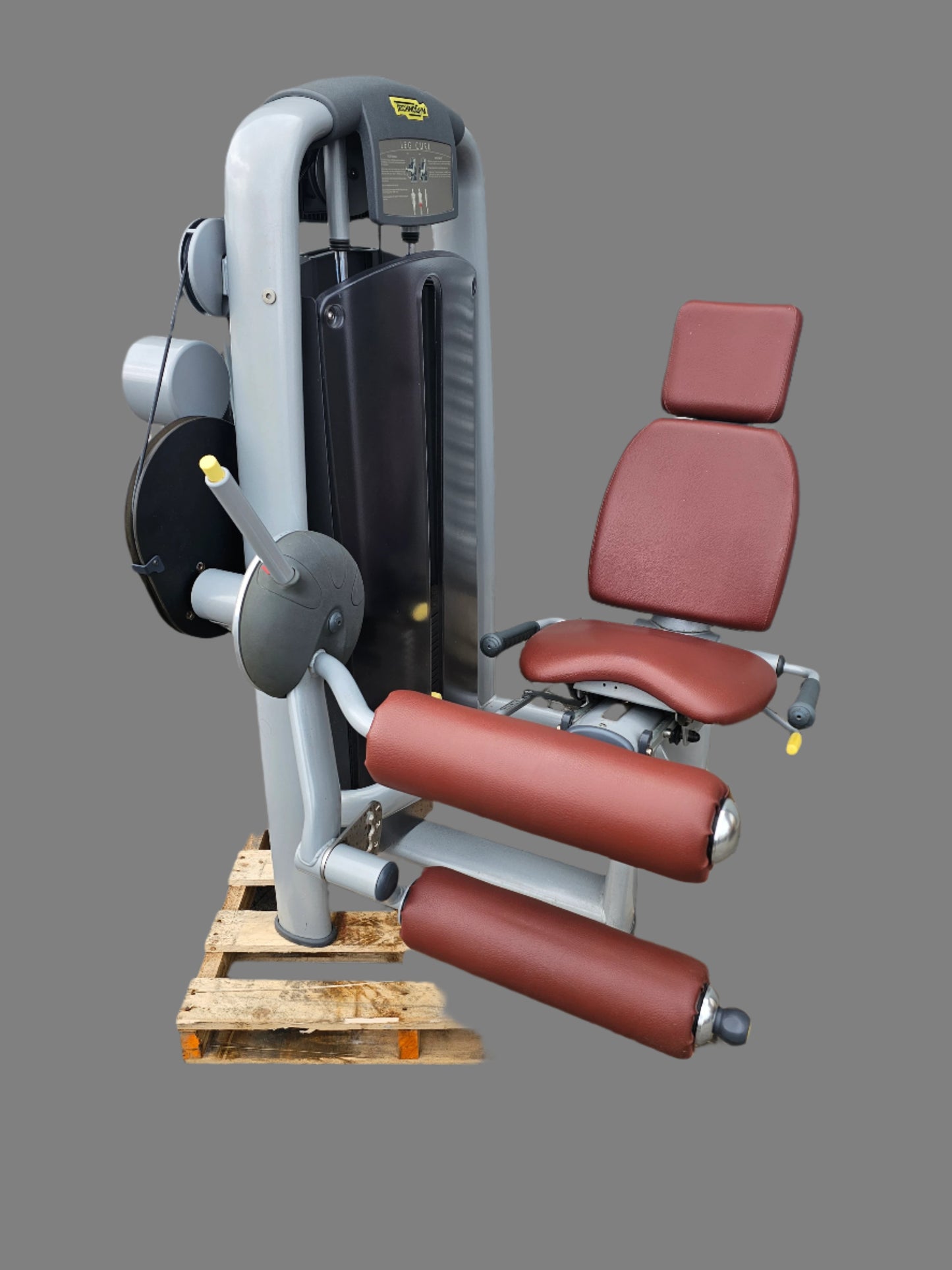 Technogym Selection Leg Curl - Complete Gyms