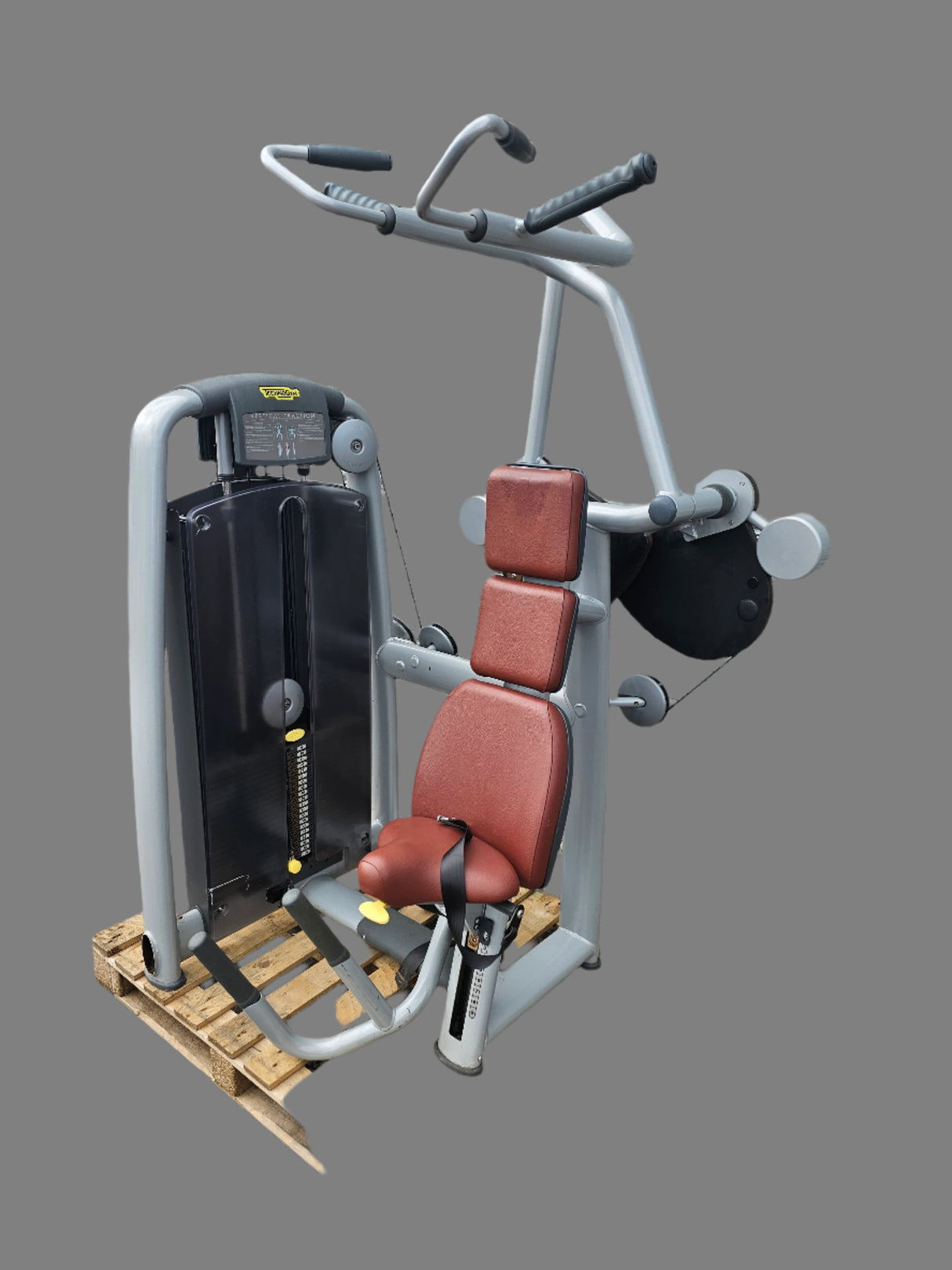 Technogym Selection Vertical Traction - Complete Gyms