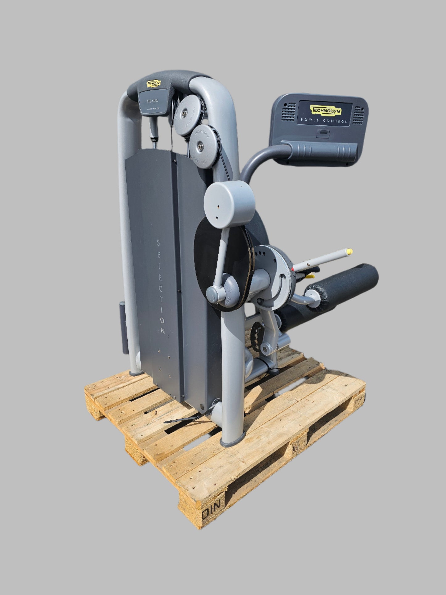 Technogym Selection Line Leg Curl - Complete Gyms