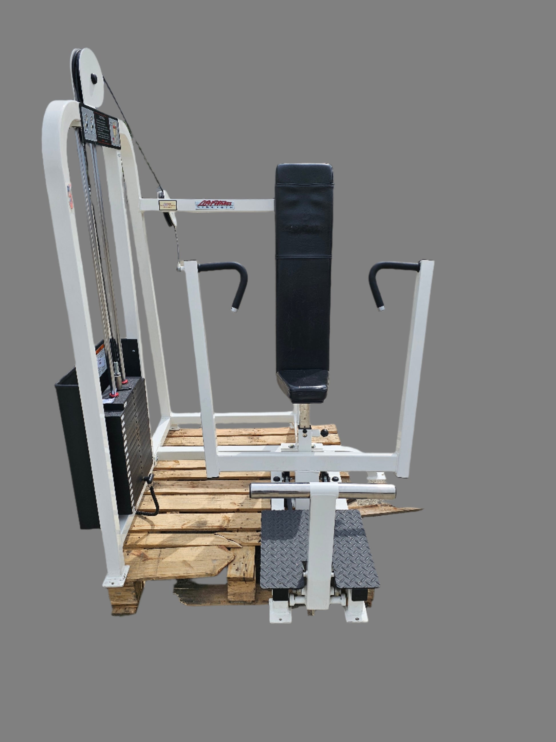 Life Fitness Series 1 Chest Press - Complete Gyms