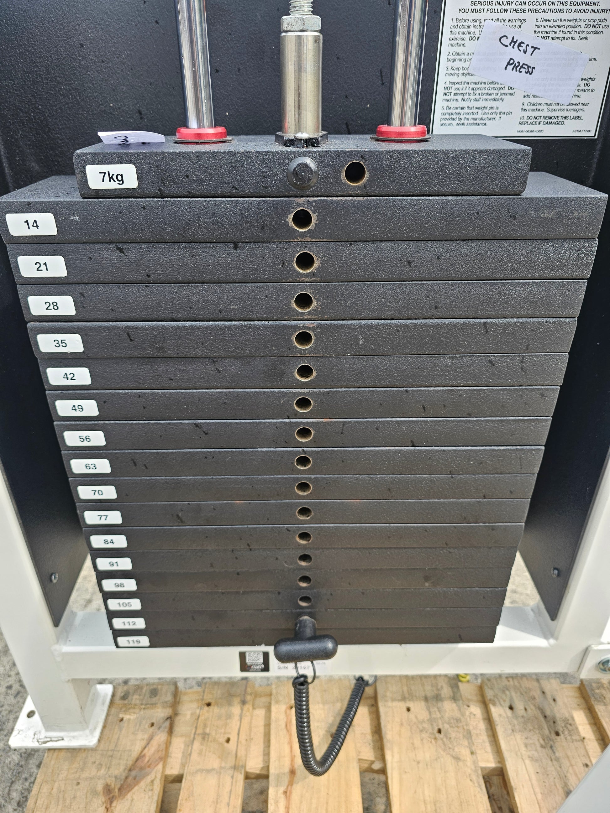 Life Fitness Series 1 Chest Press - Complete Gyms