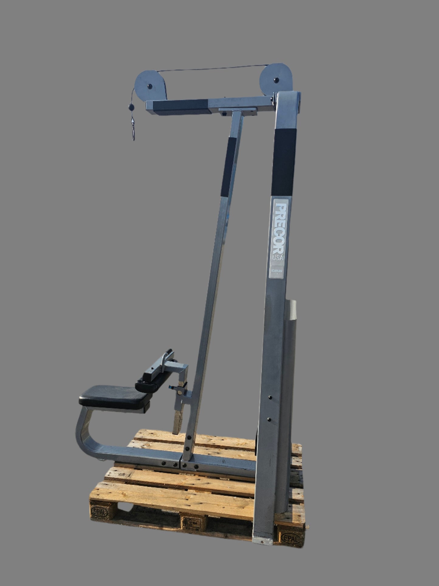 Precor Icarian Lat Pull Down