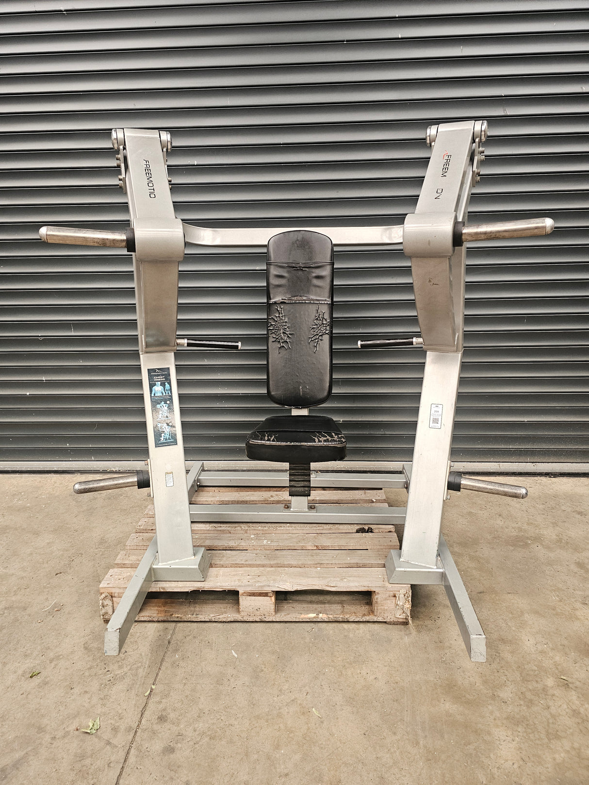 Freemotion Plate Loaded Chest Press