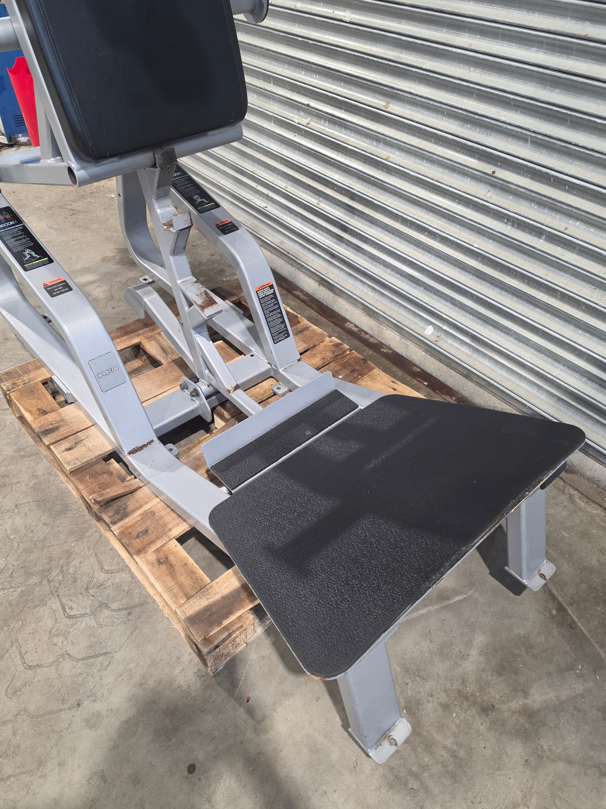 Precor Icarian 624 Super Squat