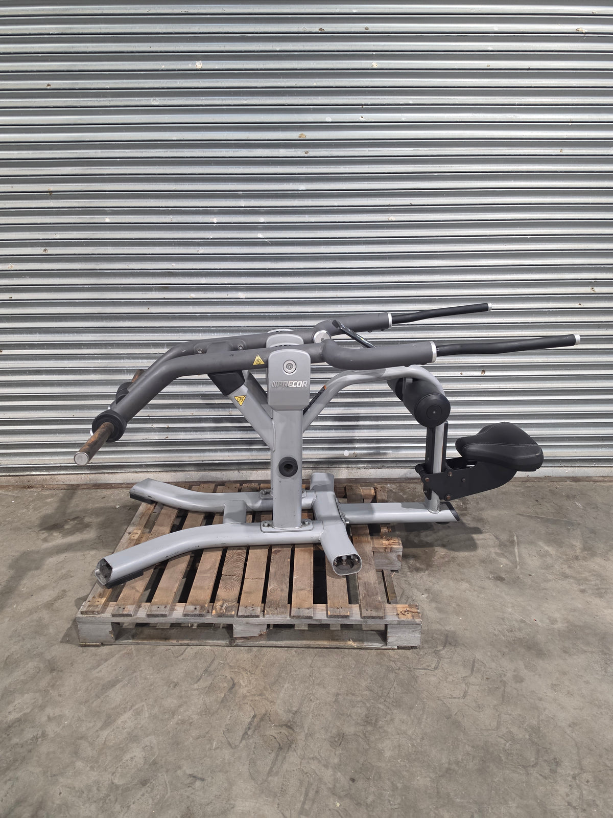 Precor Discovery Series Plate Loaded Seated Dip
