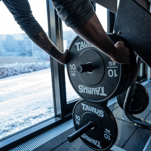 Elite_45_Degree_Leg_Press_-_in_use_weight_plates_1600_600