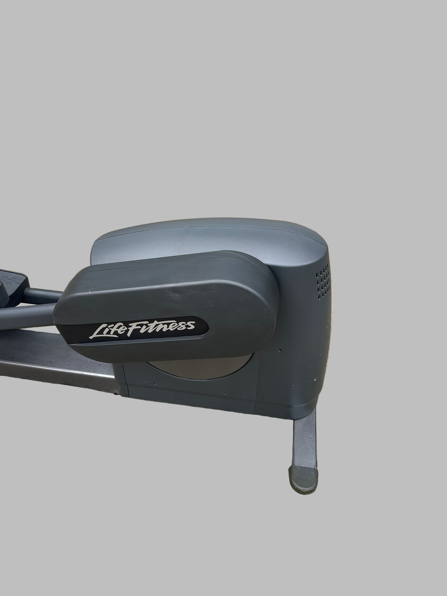 Life Fitness Integrity Cross Trainer 95 Club Series