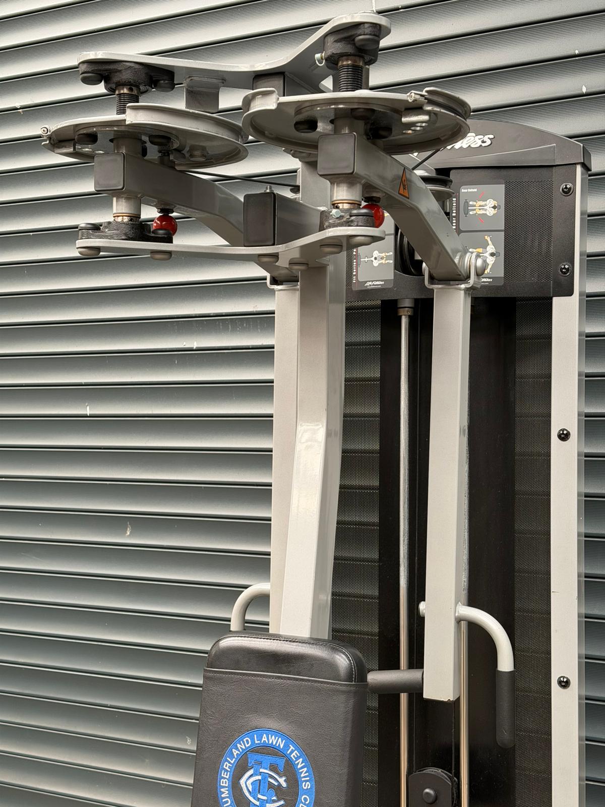 Life Fitness FIT Series Pec Fly/ Rear Delt