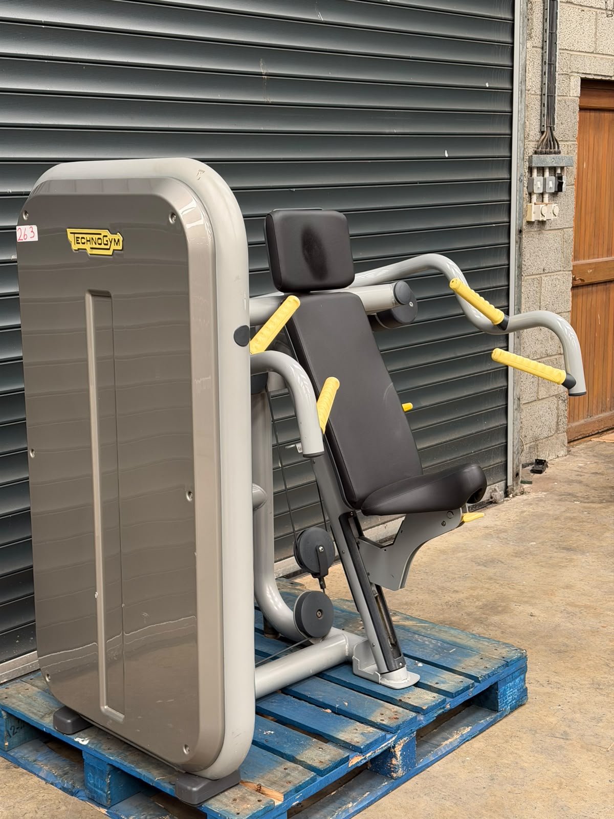 Technogym Element Shoulder Press