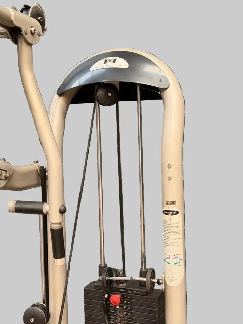 Matrix G3 Pec Fly Rear Delt