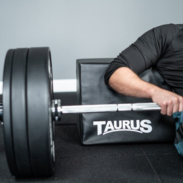 Taurus_Hip_Thrust_Bench_barbell_1600_1600_600