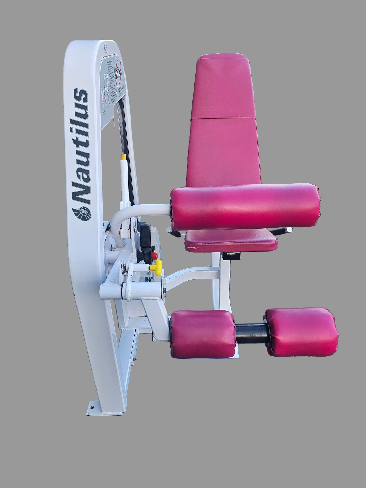 Nautilus Nitro Seated Leg Curl