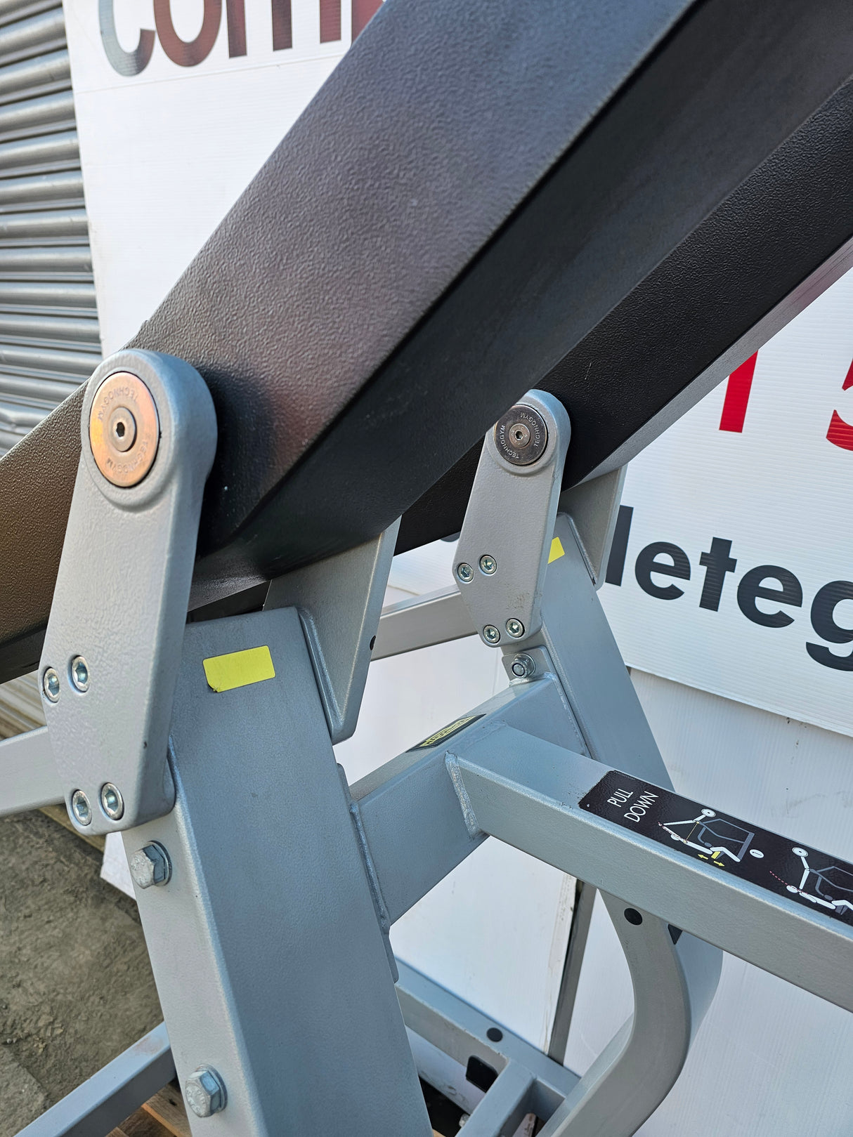 Technogym Pure Strength Lat Pull Down
