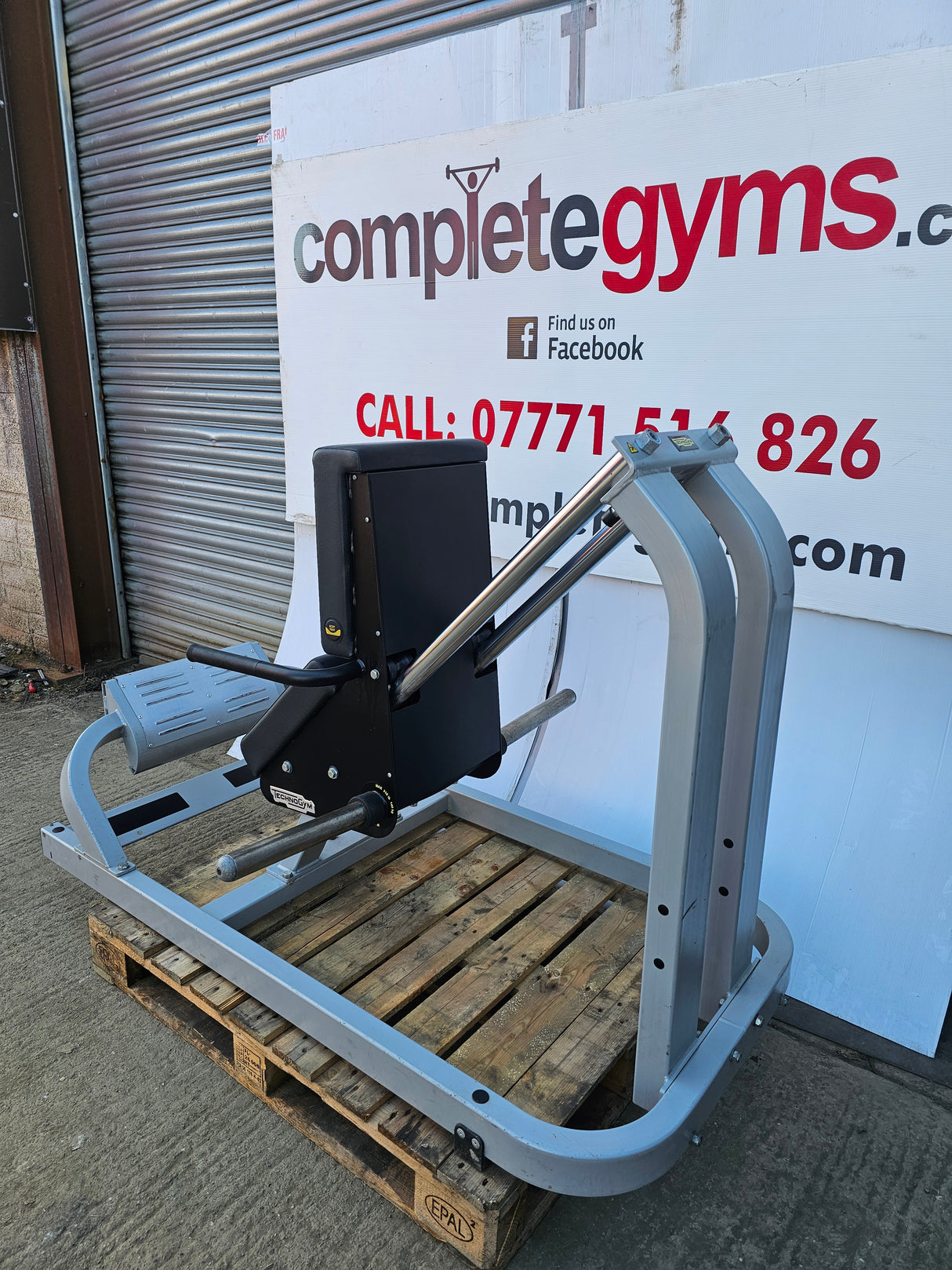 Technogym Pure Strength Calf Press