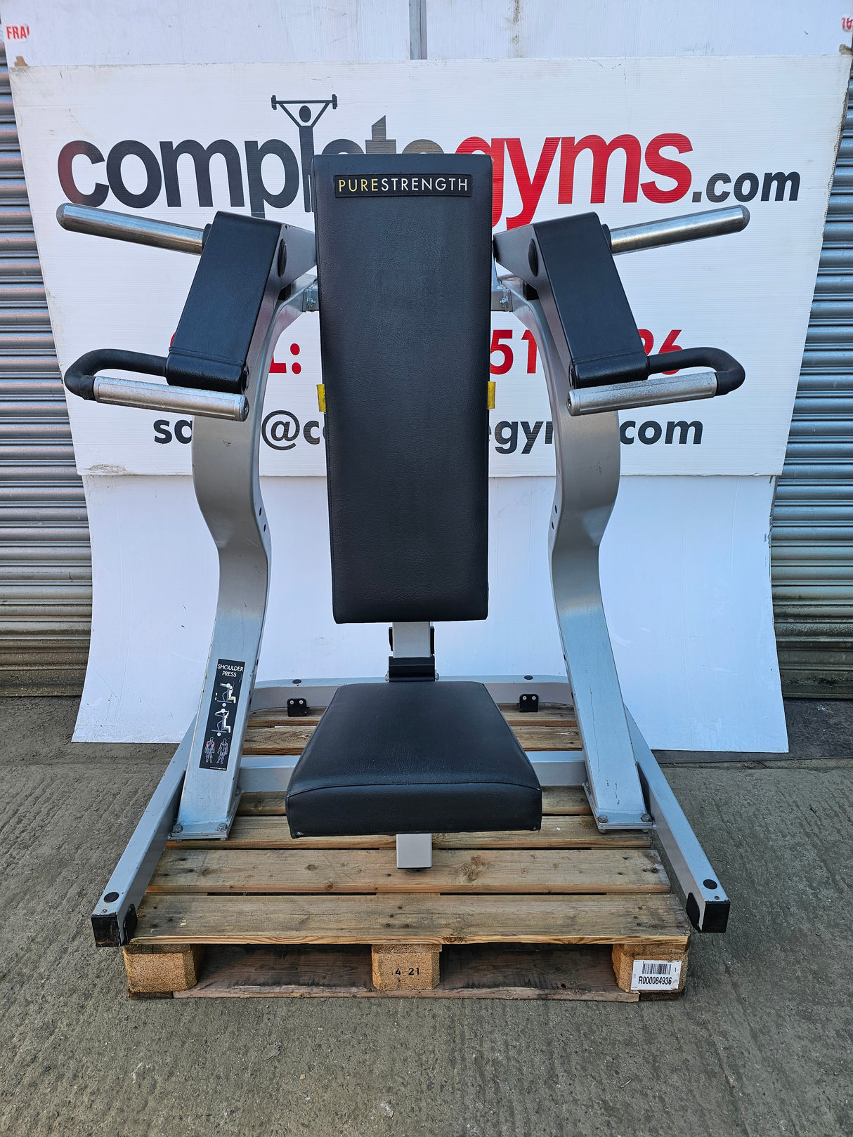 Technogym Pure Strength Shoulder Press