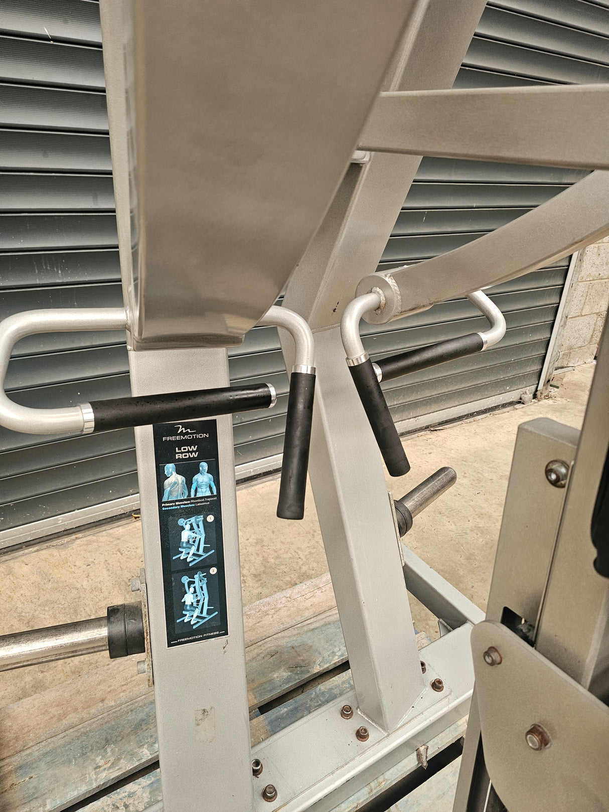 Freemotion Plate Loaded Low Row