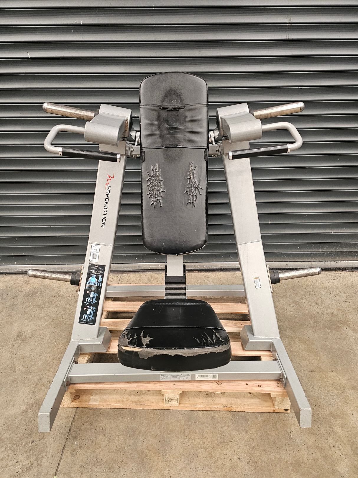 Freemotion Plate Loaded Shoulder Press