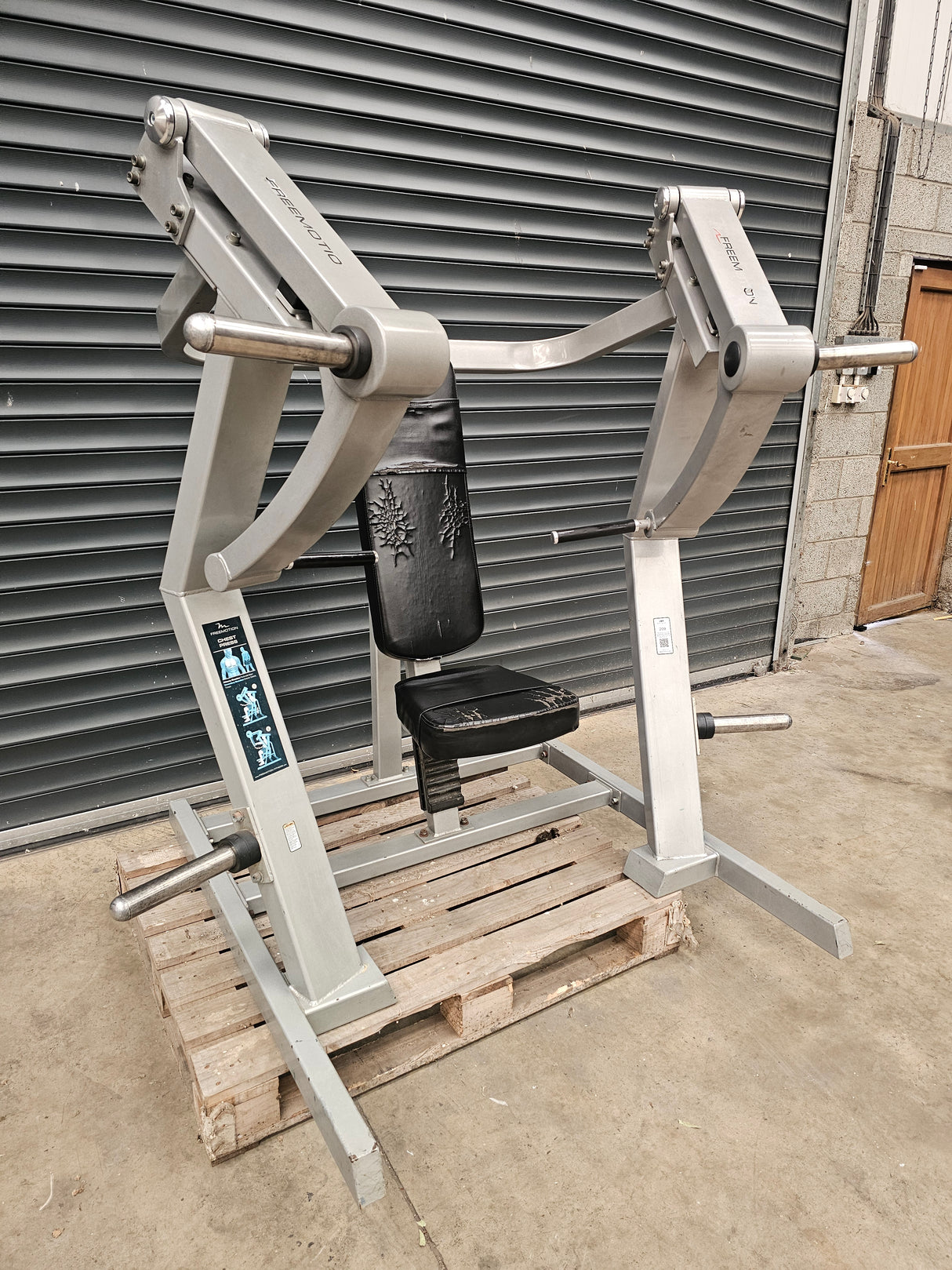 Freemotion Plate Loaded Chest Press