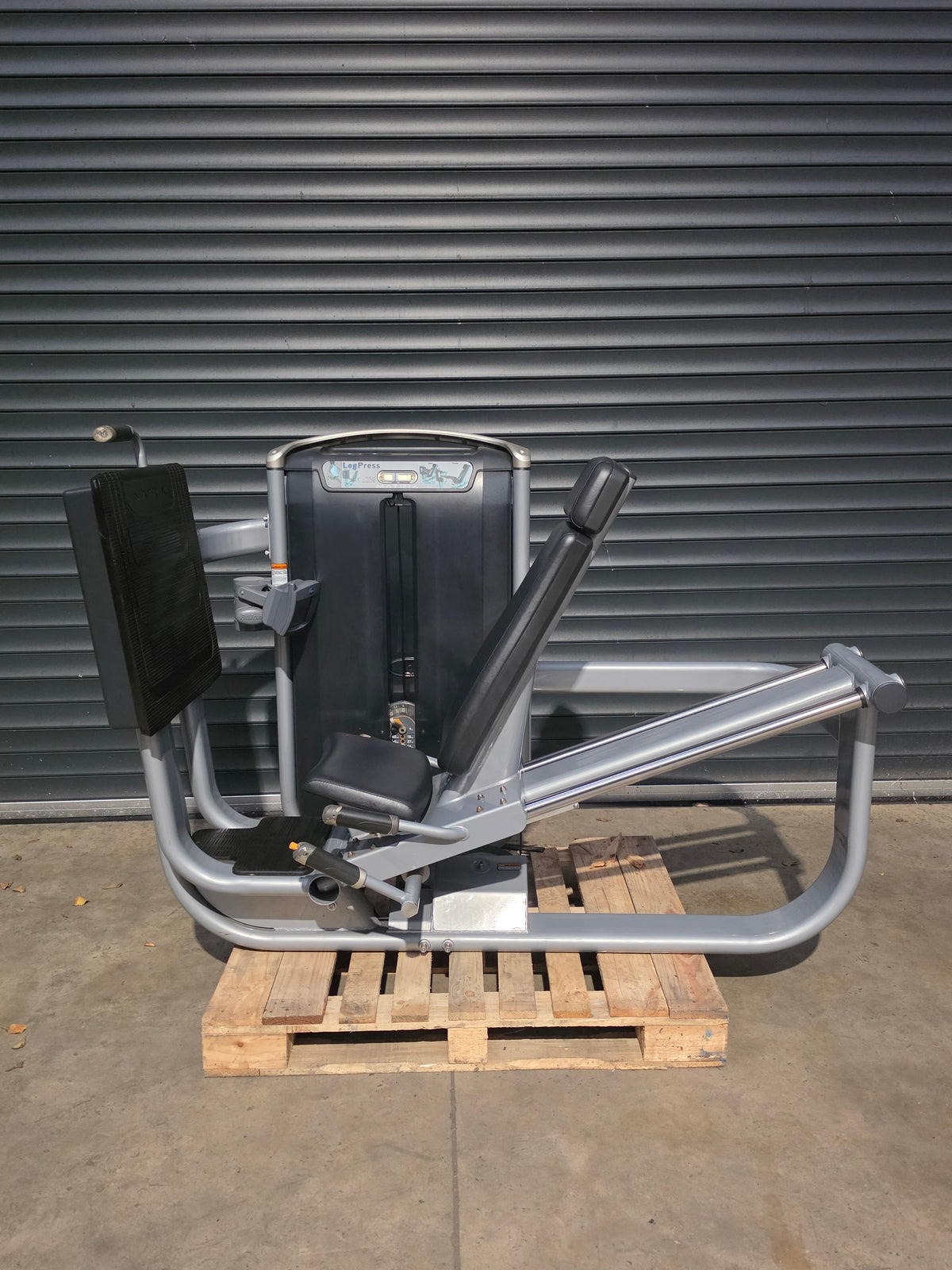 Matrix G7 Leg Press