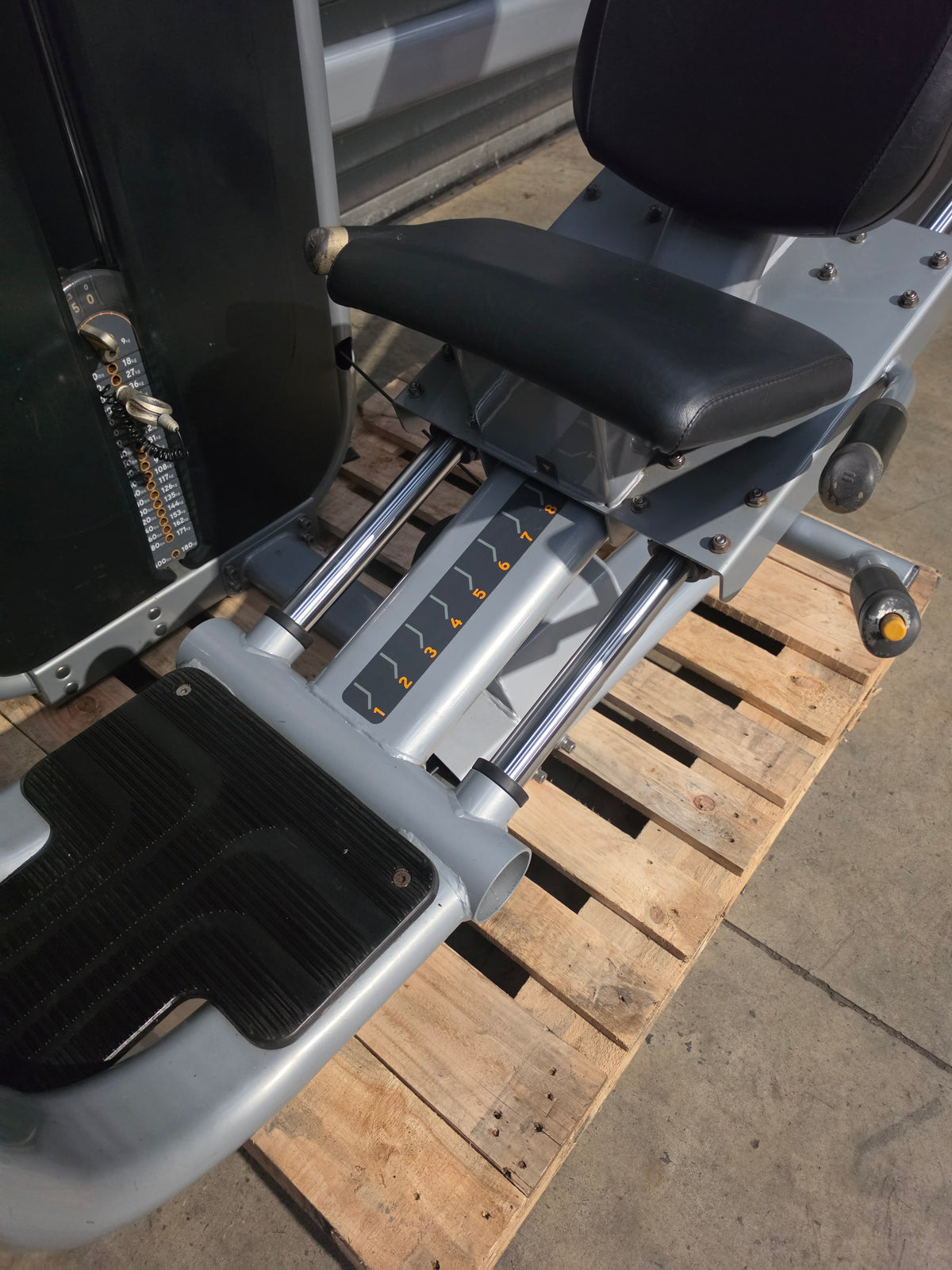 Matrix G7 Leg Press
