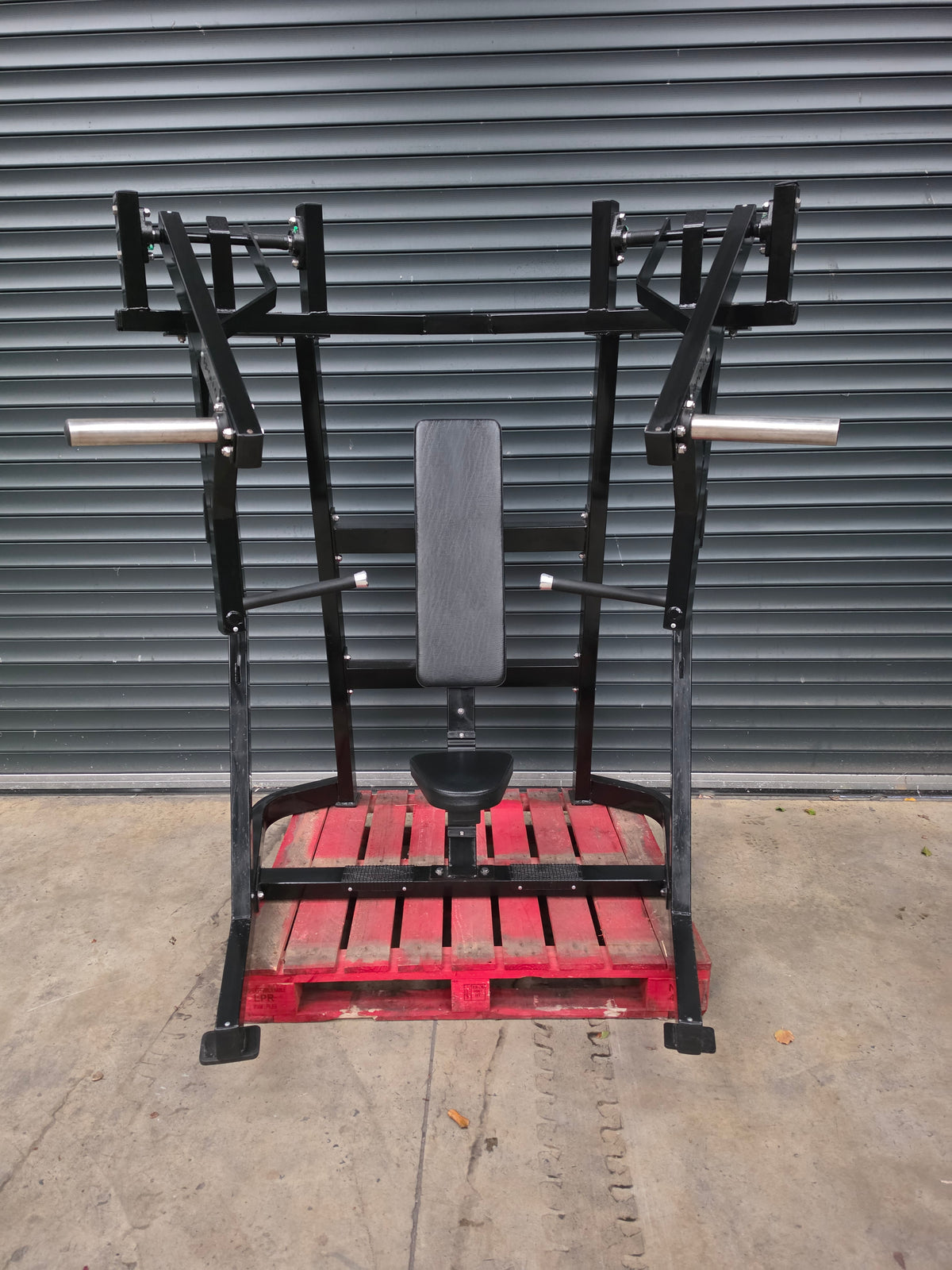 Apollo ISO Lateral Chest Press