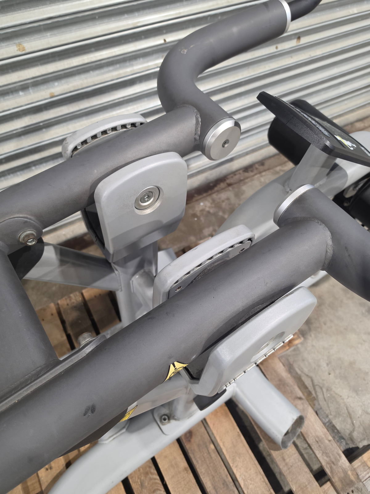 Precor Discovery Series Plate Loaded Seated Dip