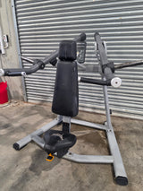 Precor Discovery Series Shoulder Press
