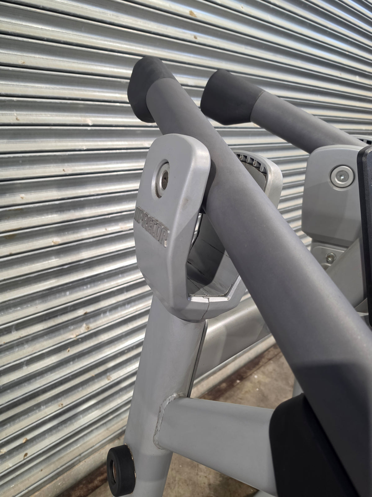 Precor Discovery Series Shoulder Press