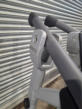 Precor Discovery Series Shoulder Press