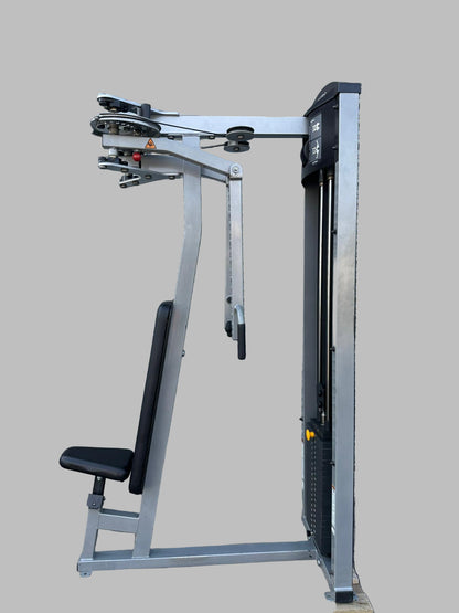 Life Fitness Fit series Pec Fly/Rear delt