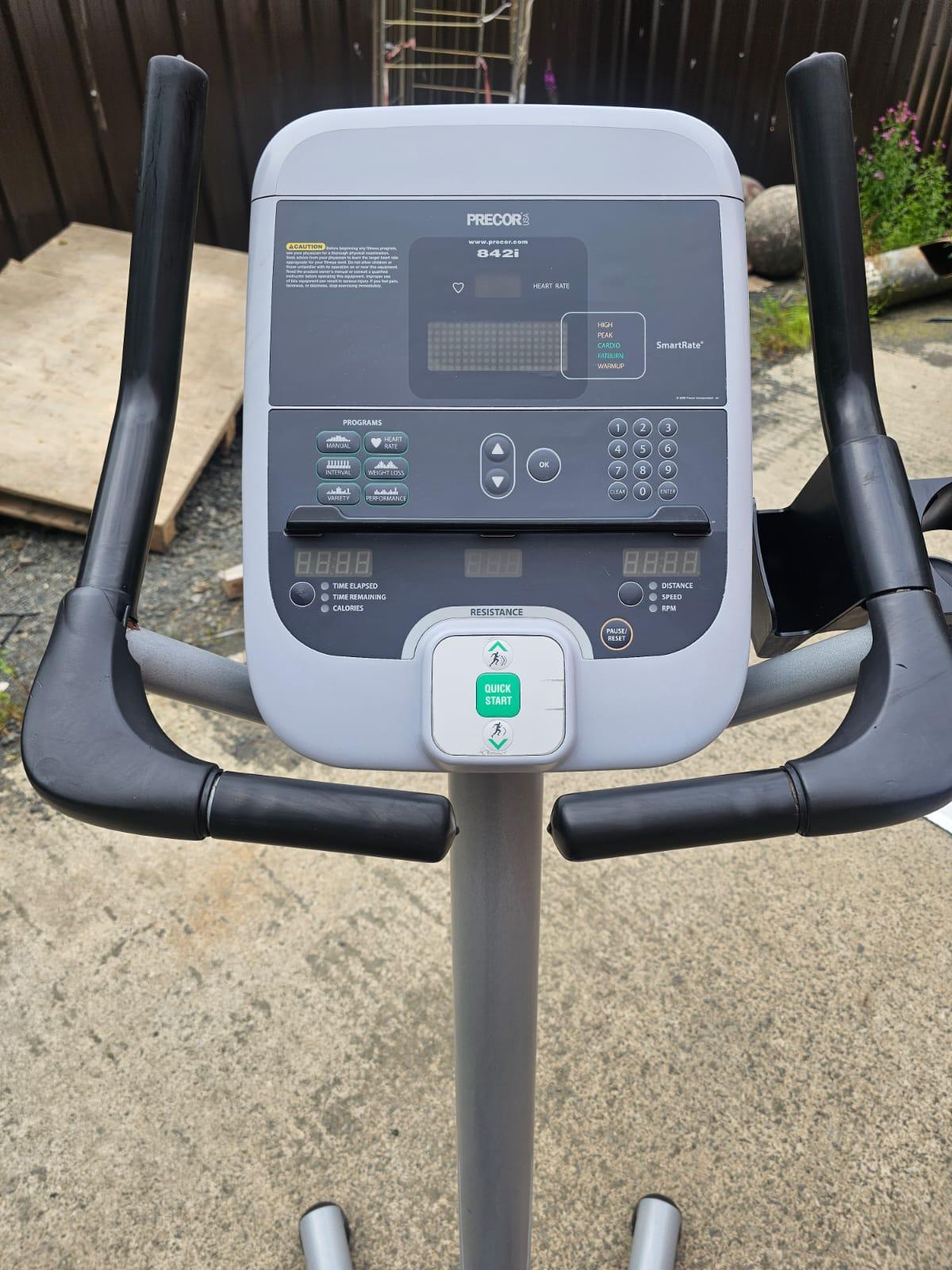 Precor C846 Upright Bike