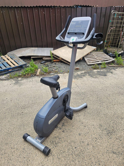 Precor C846 Upright Bike