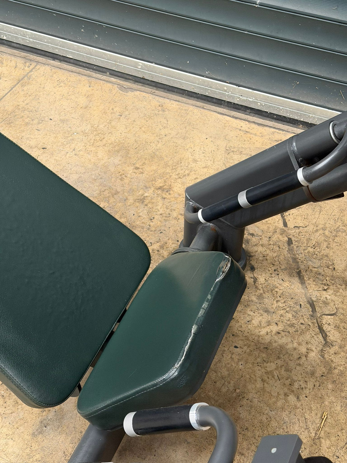 Shua plate loaded leg press