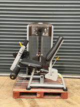 Precor Leg Extension Discovery Range