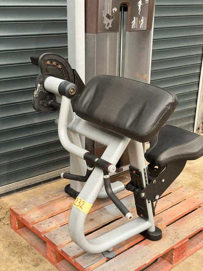 Precor Bicep Curl Discovery Range