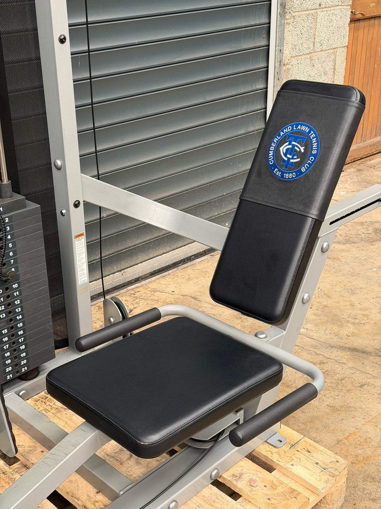 Life Fitness FIT Series Leg Press/Calf Raise