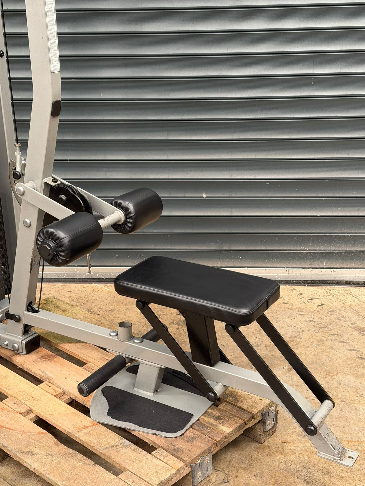 Life Fitness FIT series Lat Pulldown/ Low Row Combo