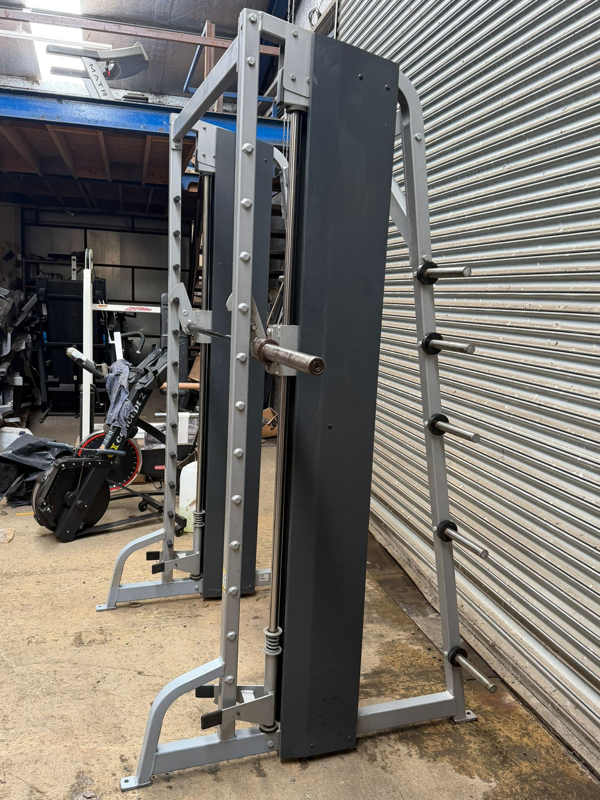 Nautilus Smith Machine