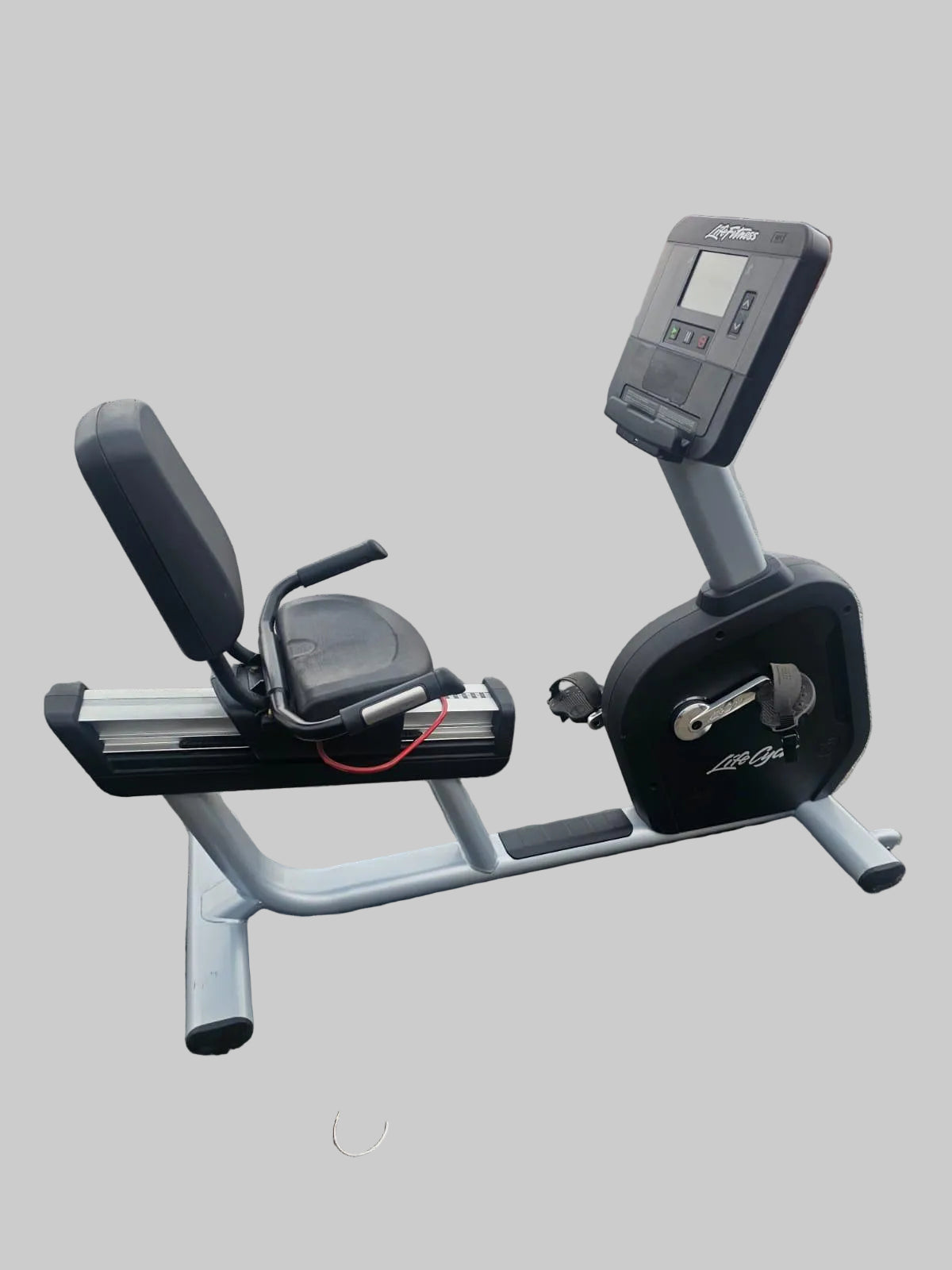 Life Fitness Integrity Series Recumbent Bike with X Console