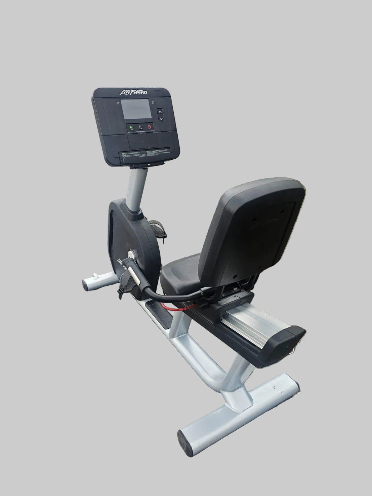 Life Fitness Integrity Series Recumbent Bike with X Console