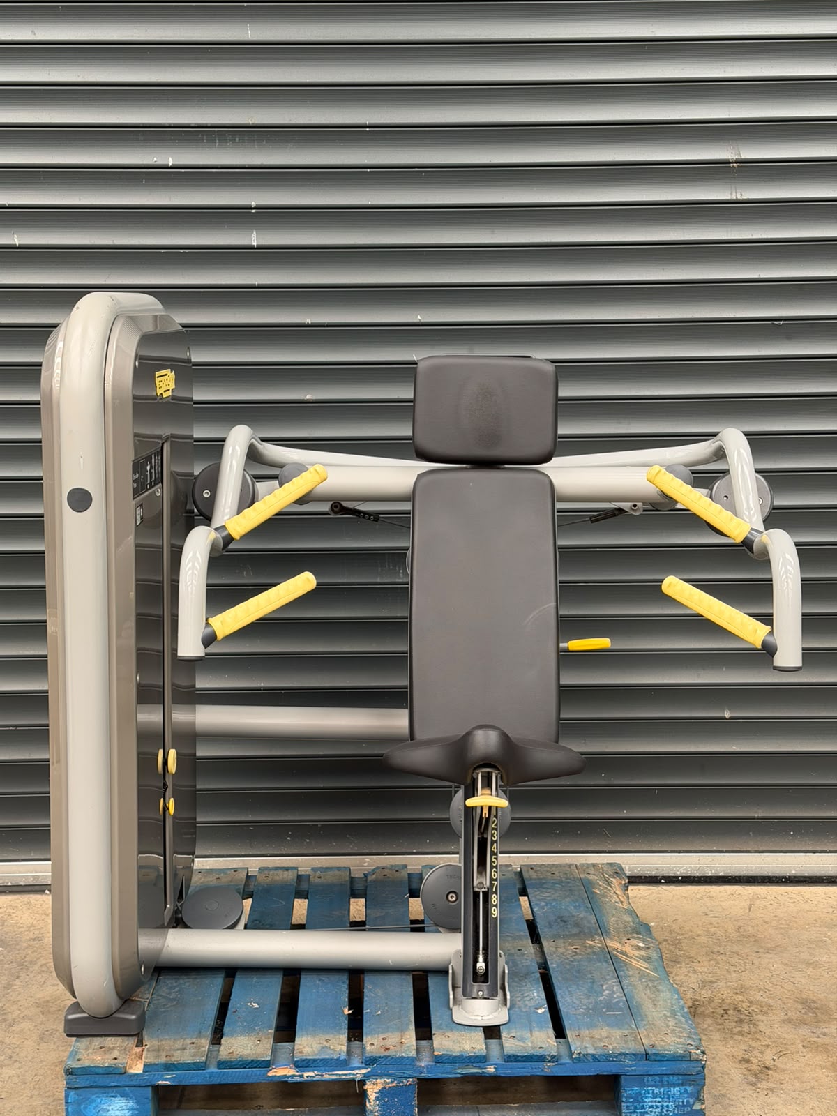 Technogym Element Shoulder Press