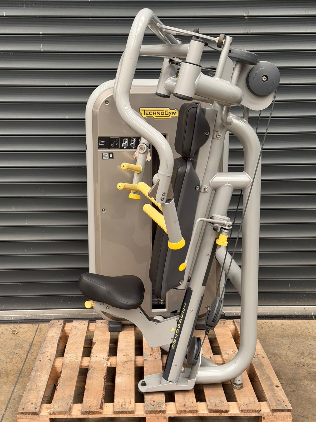 Technogym Element Chest Press