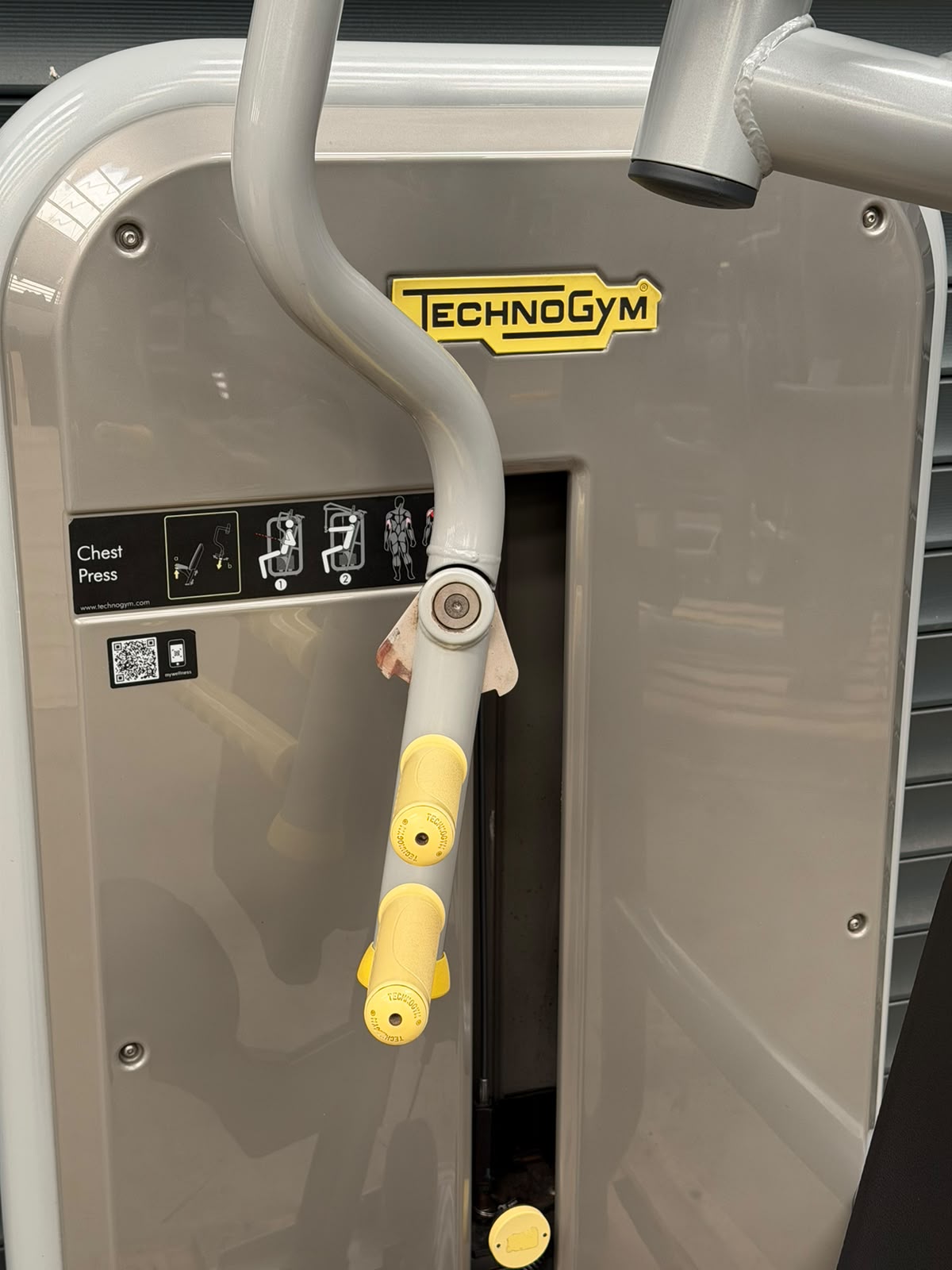 Technogym Element Chest Press