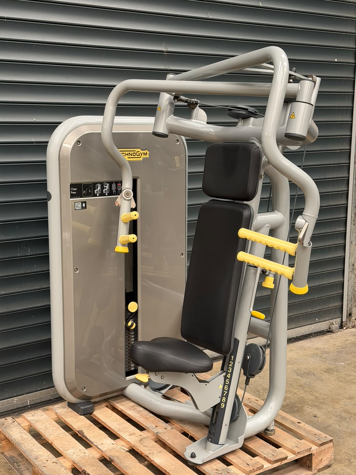 Technogym Element Chest Press