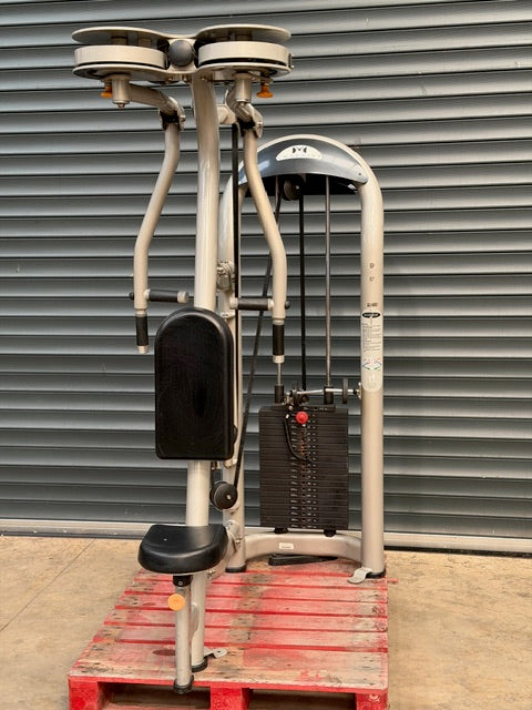 Matrix Pec Fly Rear Delt