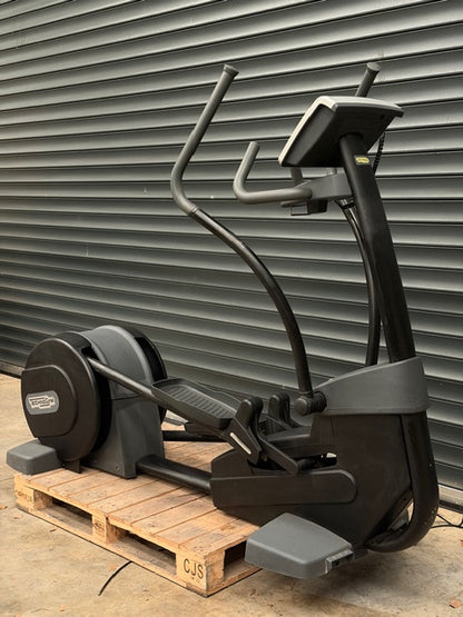 Technogym Excite 700i Crosstrainer