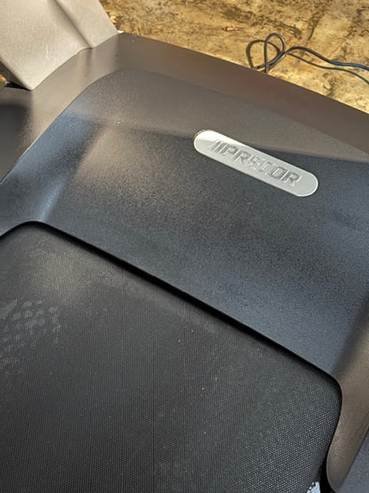 Precor TRM 885 Treadmill Black