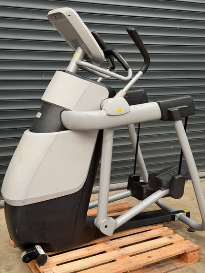 Precor 835 AMT