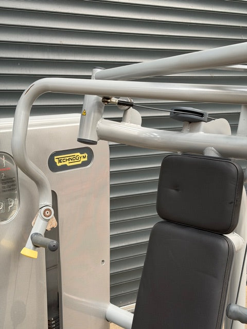 Technogym Element Chest Press