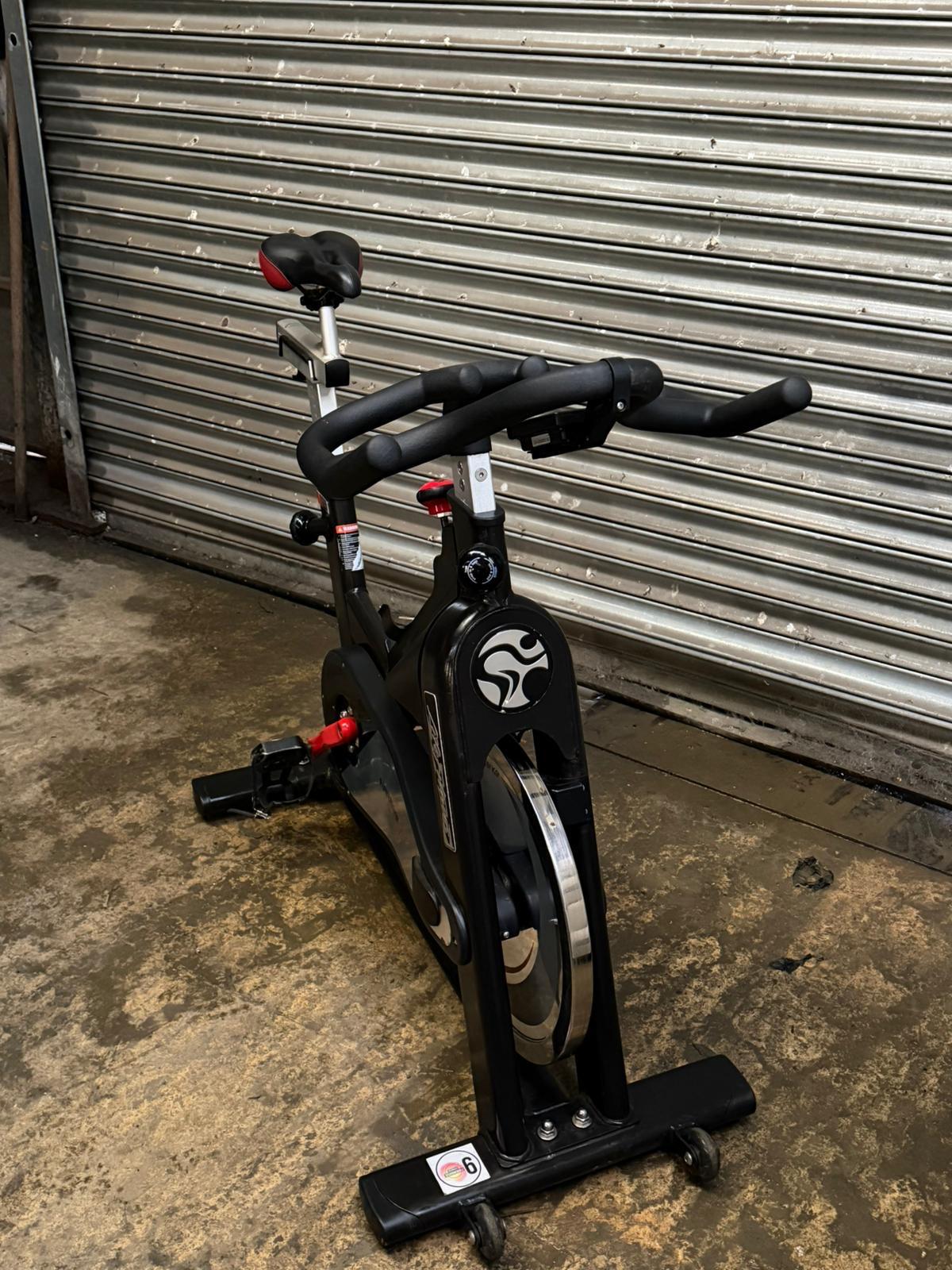 Life Fitness IC2 Spin Bike